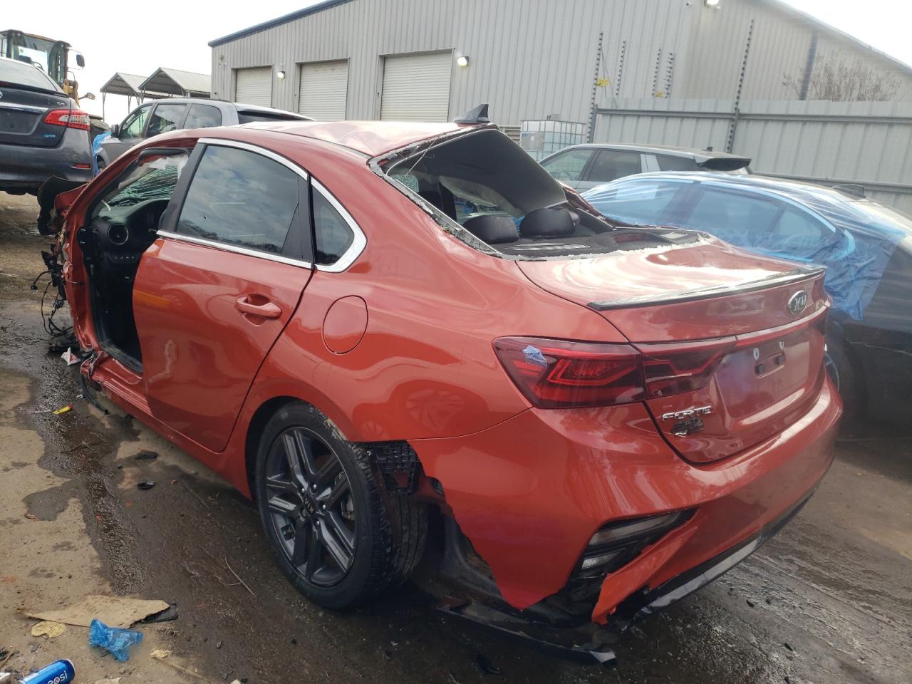 Photo 3 from auction – 2019 KIA FORTE EX with VIN 3KPF54AD5KE067904