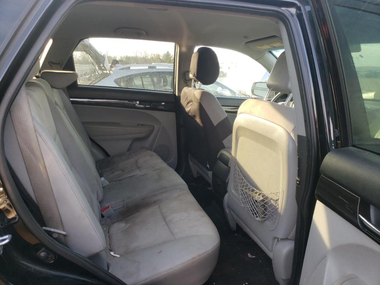 Photo 6 from auction – 2011 KIA SORENTO BA with VIN 5XYKT3A14BG186860