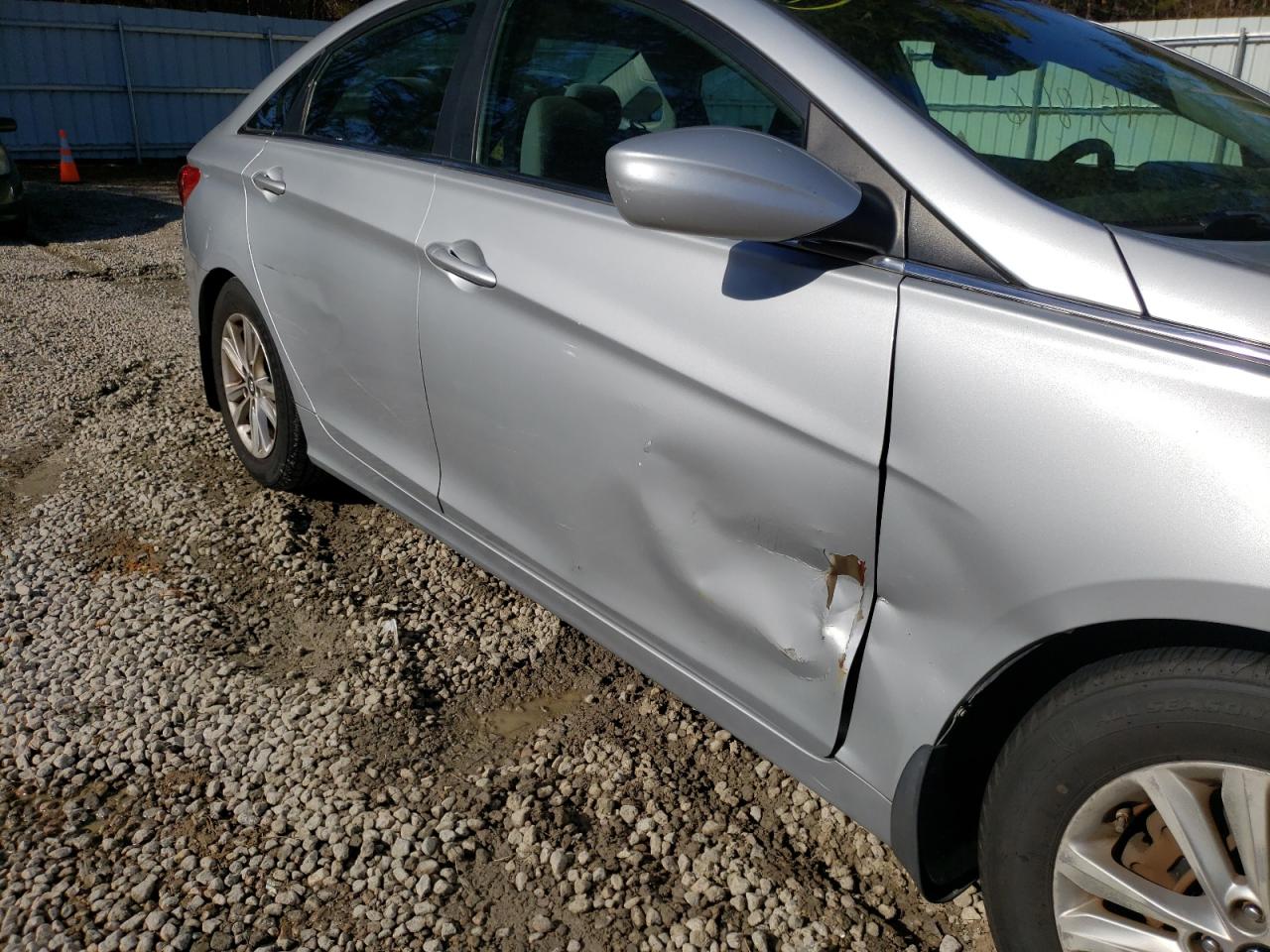 Photo 9 from auction – 2012 HYUNDAI SONATA GLS with VIN 5NPEB4AC8CH498830