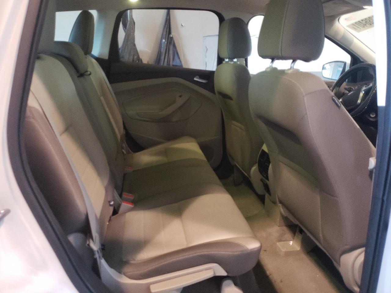 Photo 6 from auction – 2016 FORD ESCAPE SE with VIN 1FMCU0G93GUA92256