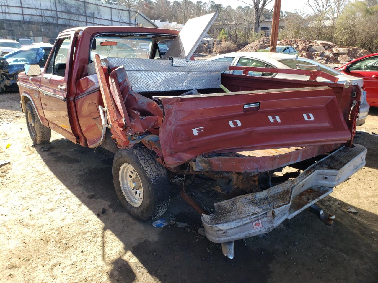 Photo 9 from auction – 1986 FORD F150 with VIN 1FTCF15N2GNA40972