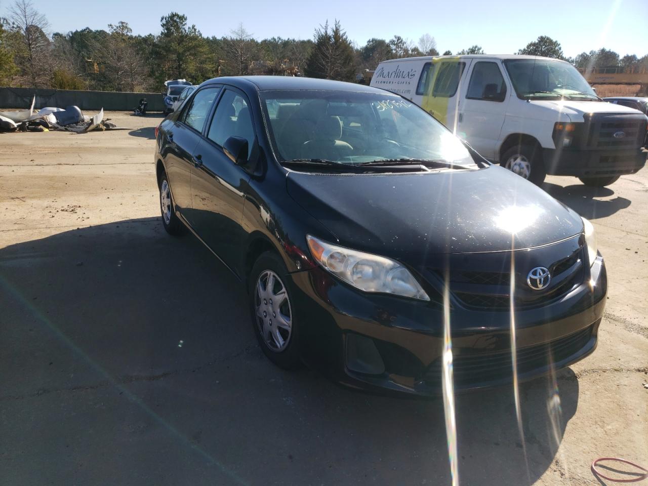 TOYOTA COROLLA BA 2011 with VIN JTDBU4EE9BJ091615 - Photo from auction