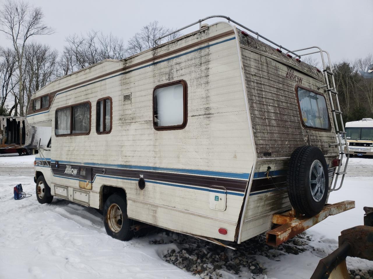 Photo 3 from auction – 1985 CHEVROLET G30 with VIN 2GBJG31M8F4122236