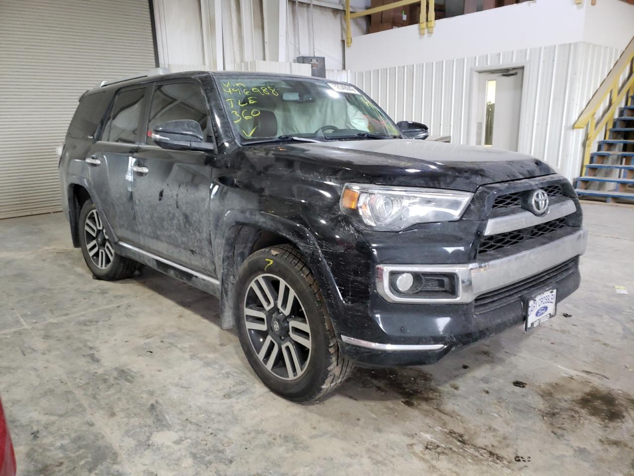 Photo 1 from auction – 2017 TOYOTA 4RUNNER SR with VIN JTEBU5JR0H5446988