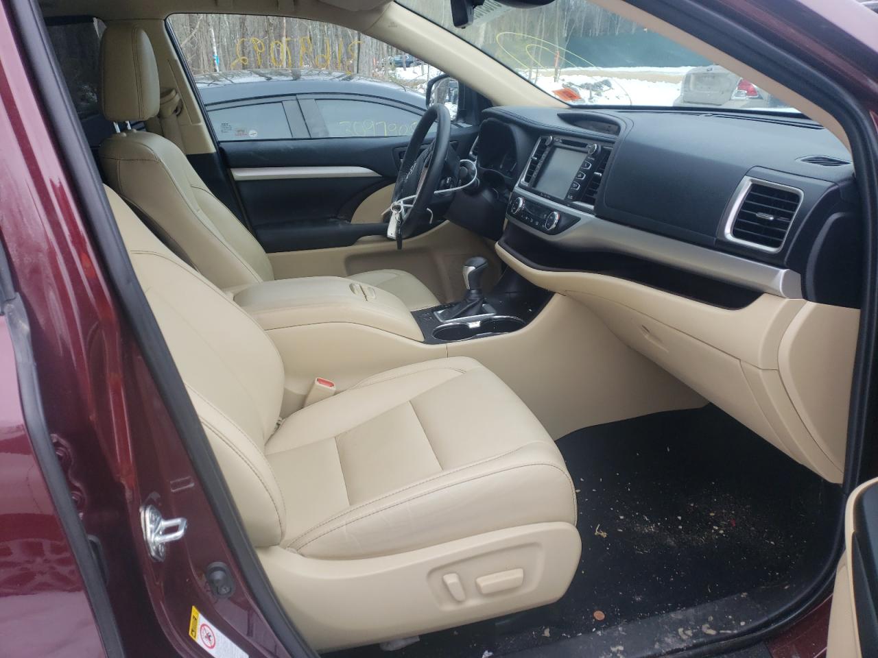 Photo 5 from auction – 2019 TOYOTA HIGHLANDER with VIN 5TDJZRFH6KS933784