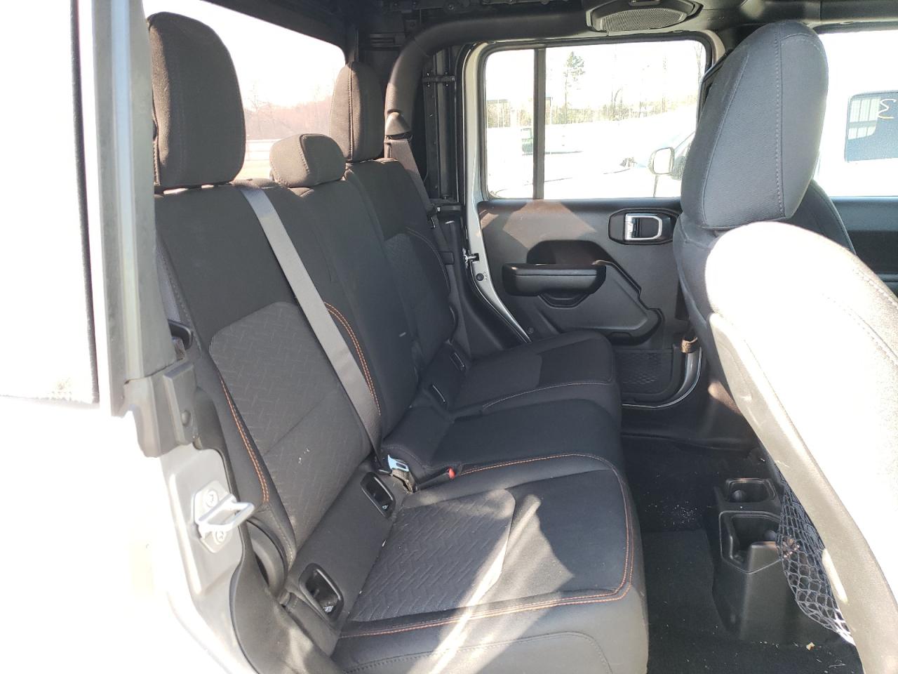Photo 6 from auction – 2021 JEEP GLADIATOR with VIN 1C6JJTEGXML511011