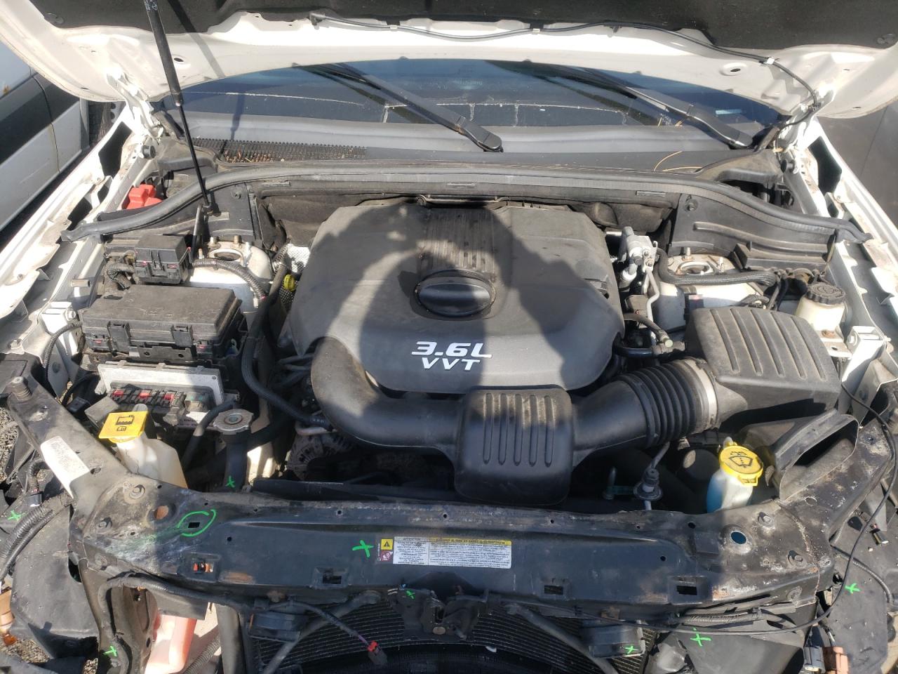 Photo 7 from auction – 2012 JEEP GRAND CHER with VIN 1C4RJFBG4CC225137