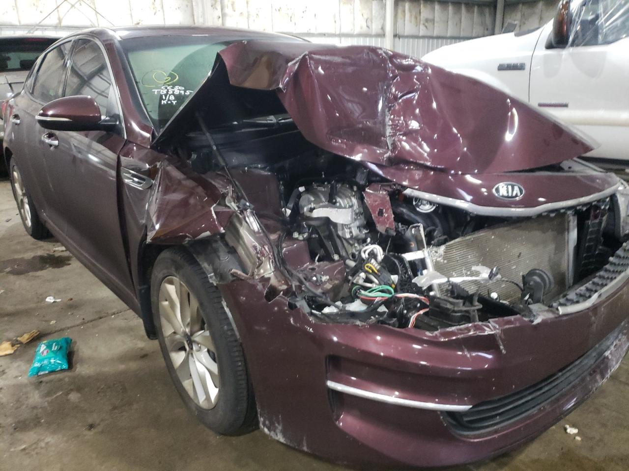 Photo 9 from auction – 2018 KIA OPTIMA EX with VIN 5XXGU4L31JG223888