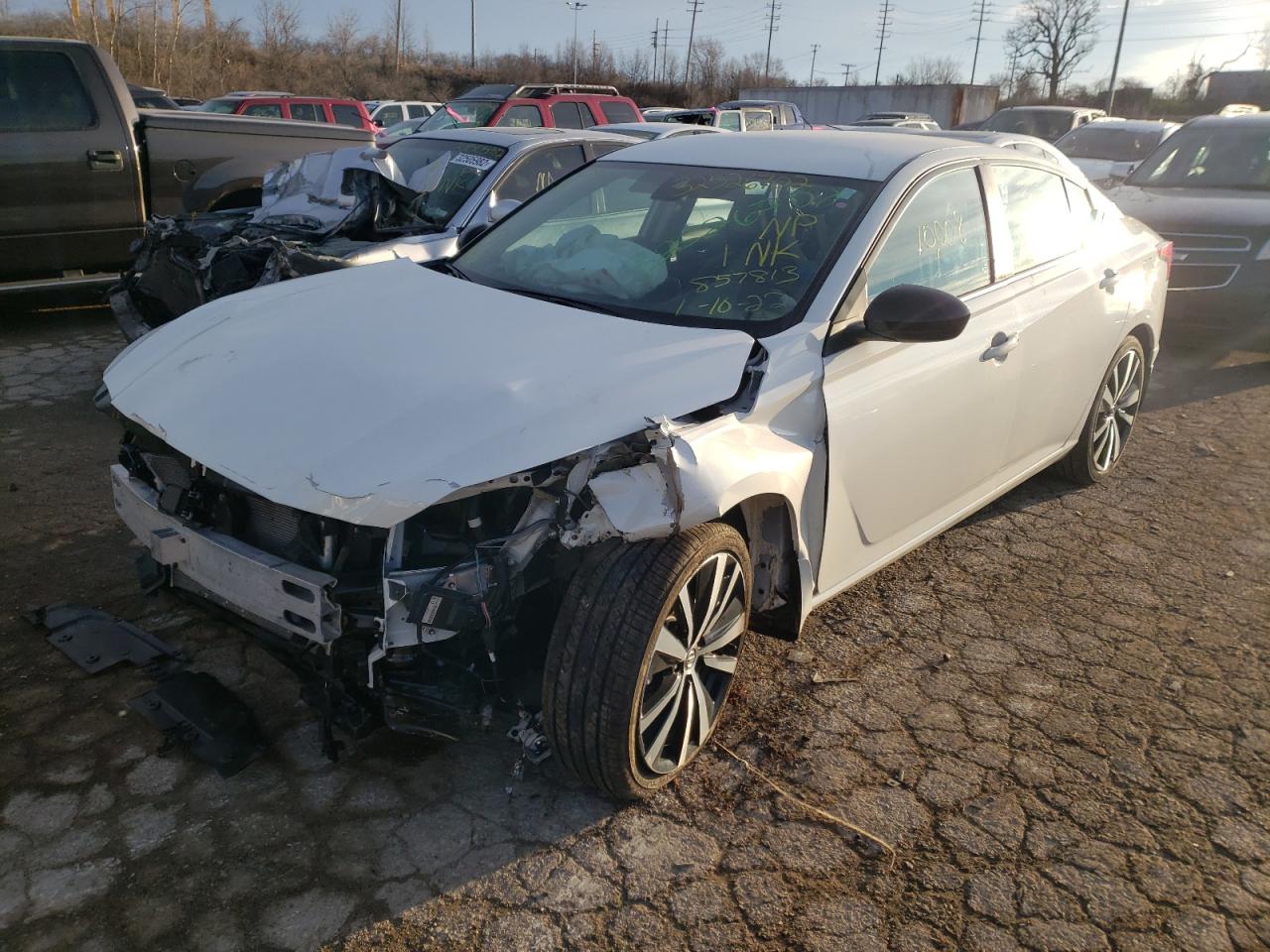 Photo 2 from auction – 2021 NISSAN ALTIMA SR with VIN 1N4BL4CV0MN375304