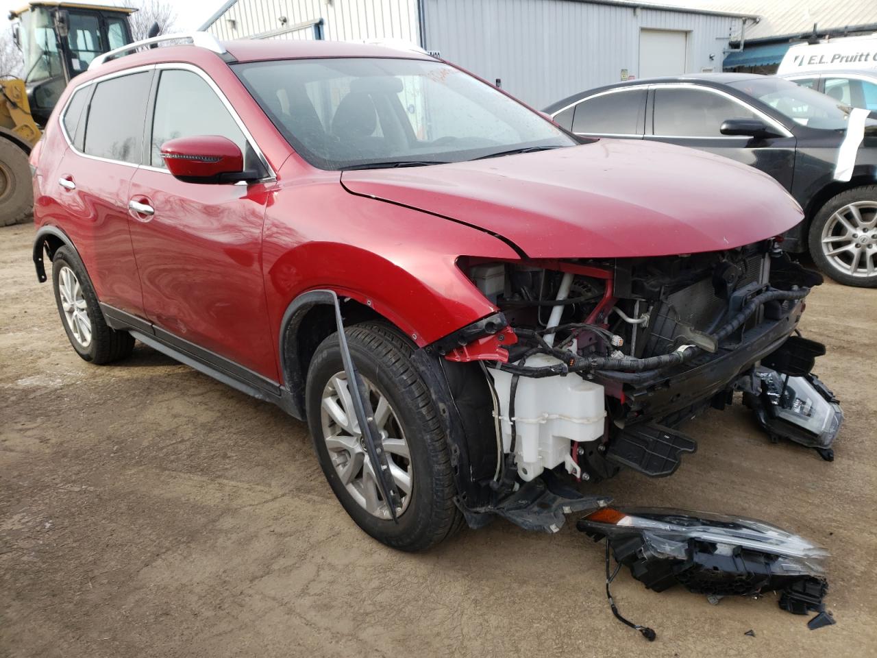 Photo 1 from auction – 2017 NISSAN ROGUE S with VIN JN8AT2MVXHW268001