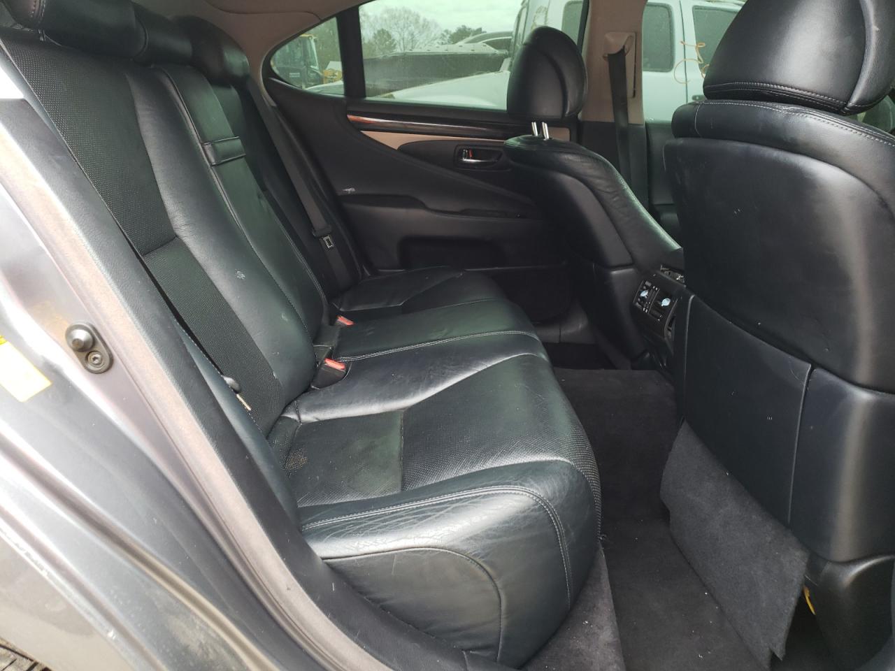 Photo 6 from auction – 2013 LEXUS LS 460 with VIN JTHBL5EF8D5114328