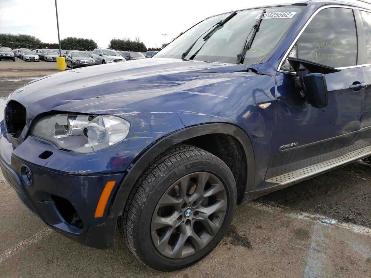 Photo 9 from auction – 2013 BMW X5 XDRIVE3 with VIN 5UXZV4C52D0B19165