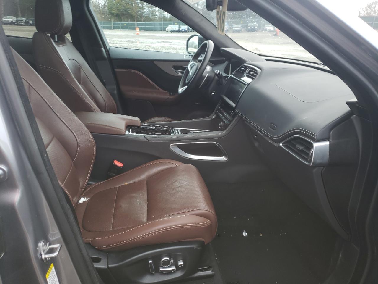 Photo 5 from auction – 2020 JAGUAR F-PACE S with VIN SADCM2FV5LA645472