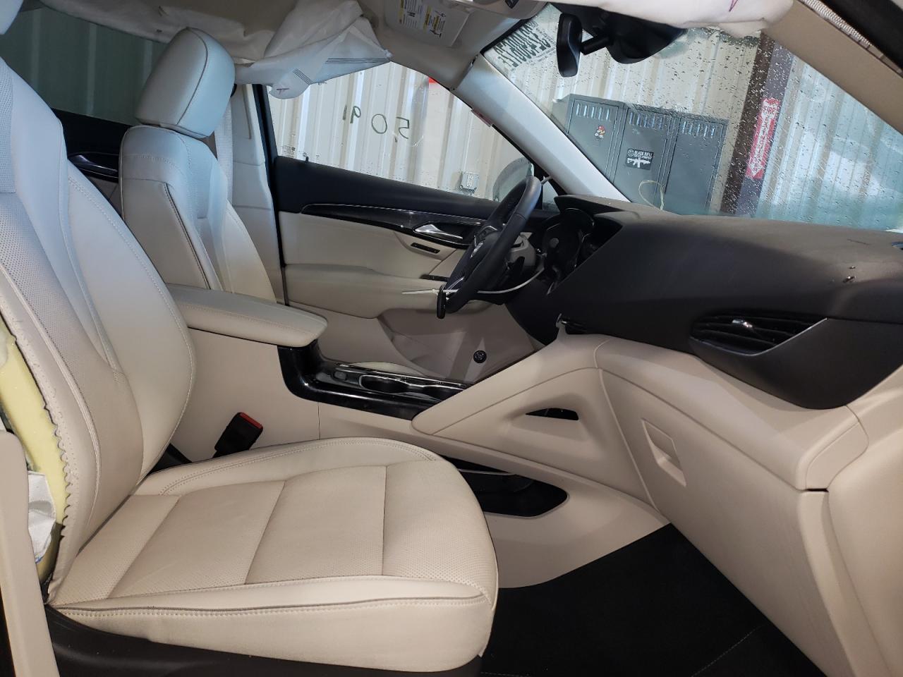 Photo 5 from auction – 2021 BUICK ENVISION E with VIN LRBFZPR48MD164222