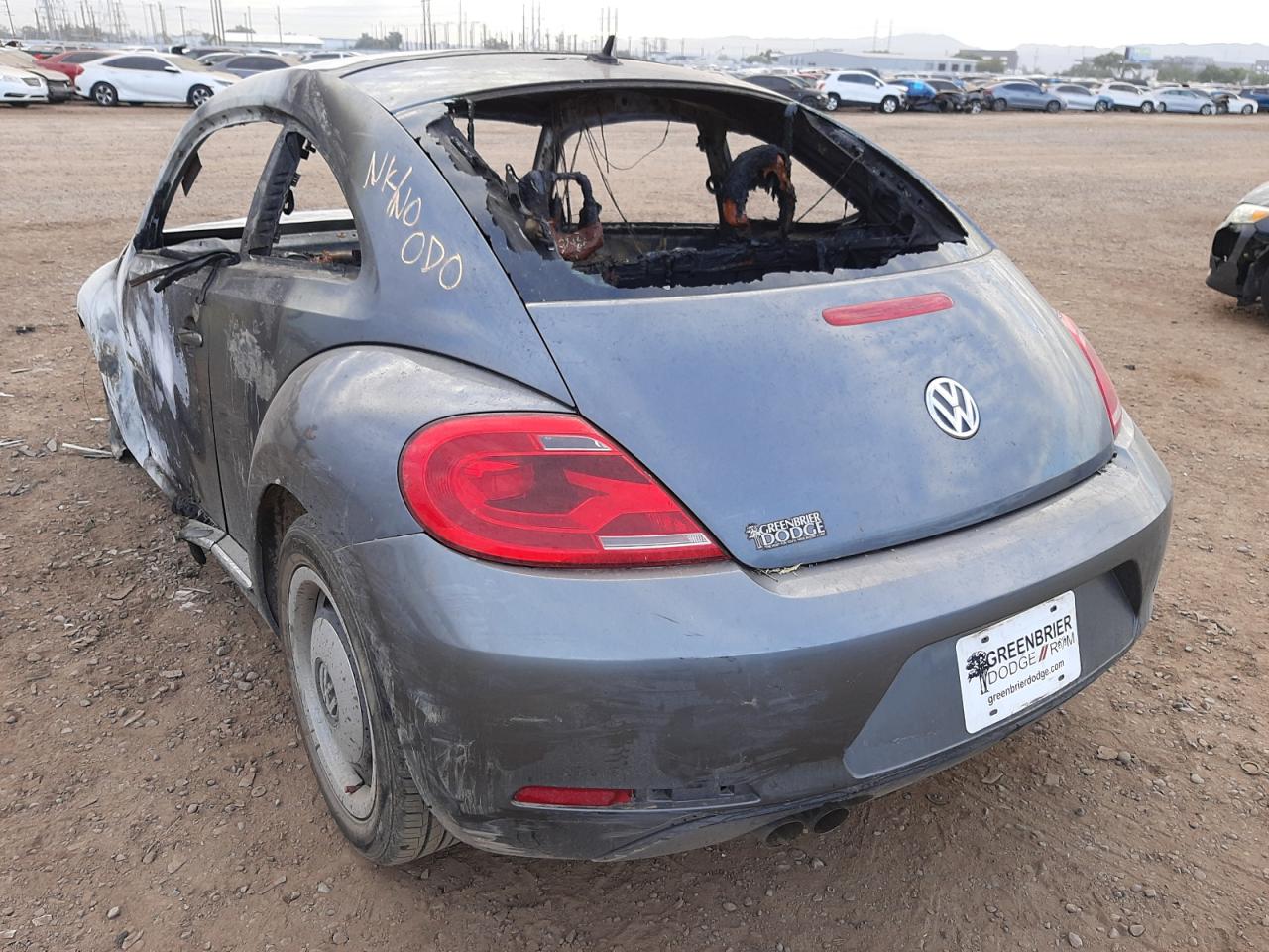 Photo 3 from auction – 2012 VOLKSWAGEN BEETLE with VIN 3VWJP7AT2CM650707