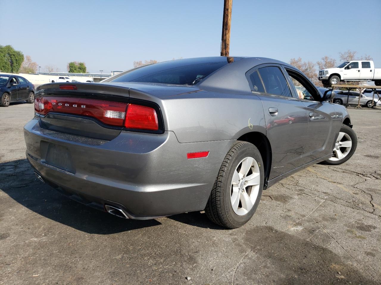 Photo 4 from auction – 2012 DODGE CHARGER SE with VIN 2C3CDXBG5CH185848