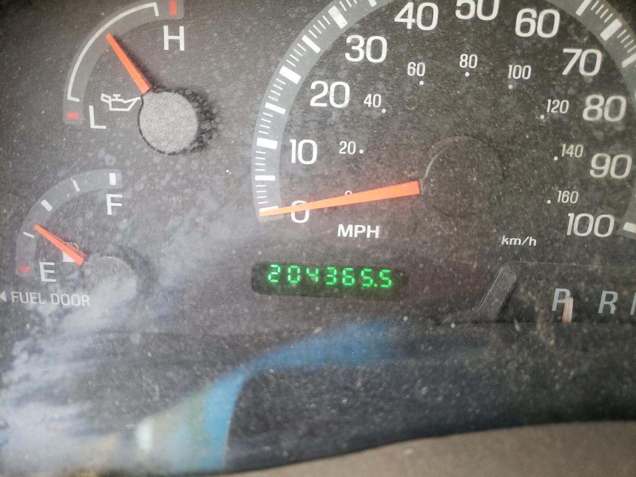 Photo 8 from auction – 2002 FORD EXPEDITION with VIN 1FMPU18L12LA98105