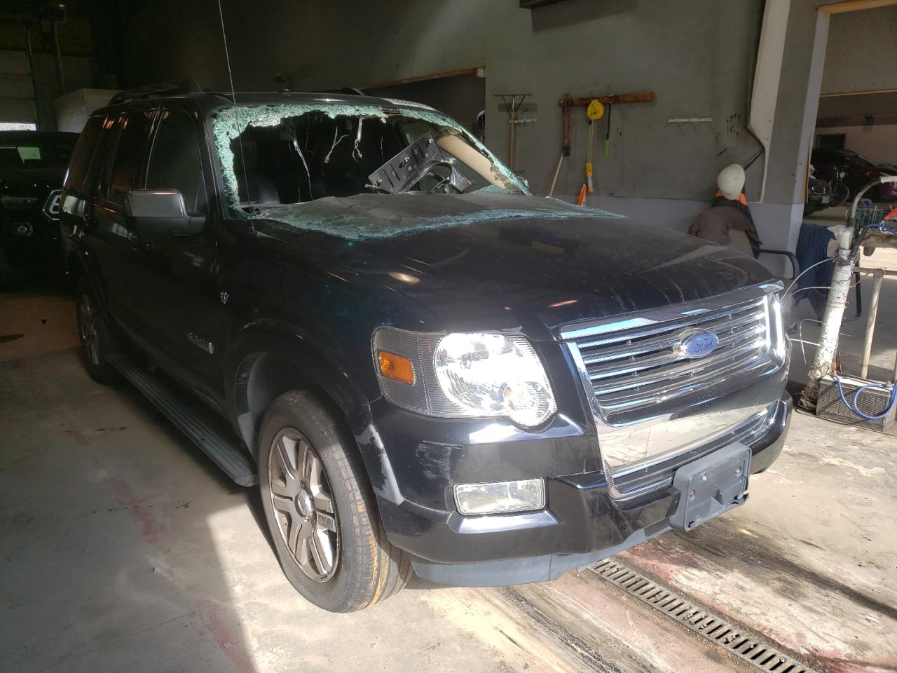 FORD EXPLORER L 2007 z numerem VIN 1FMEU75847UA84985 - Zdjęcie z aukcji