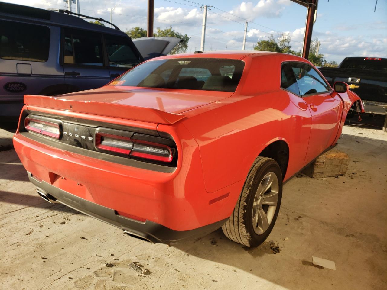 Photo 4 from auction – 2021 DODGE CHALLENGER with VIN 2C3CDZAG9MH615881