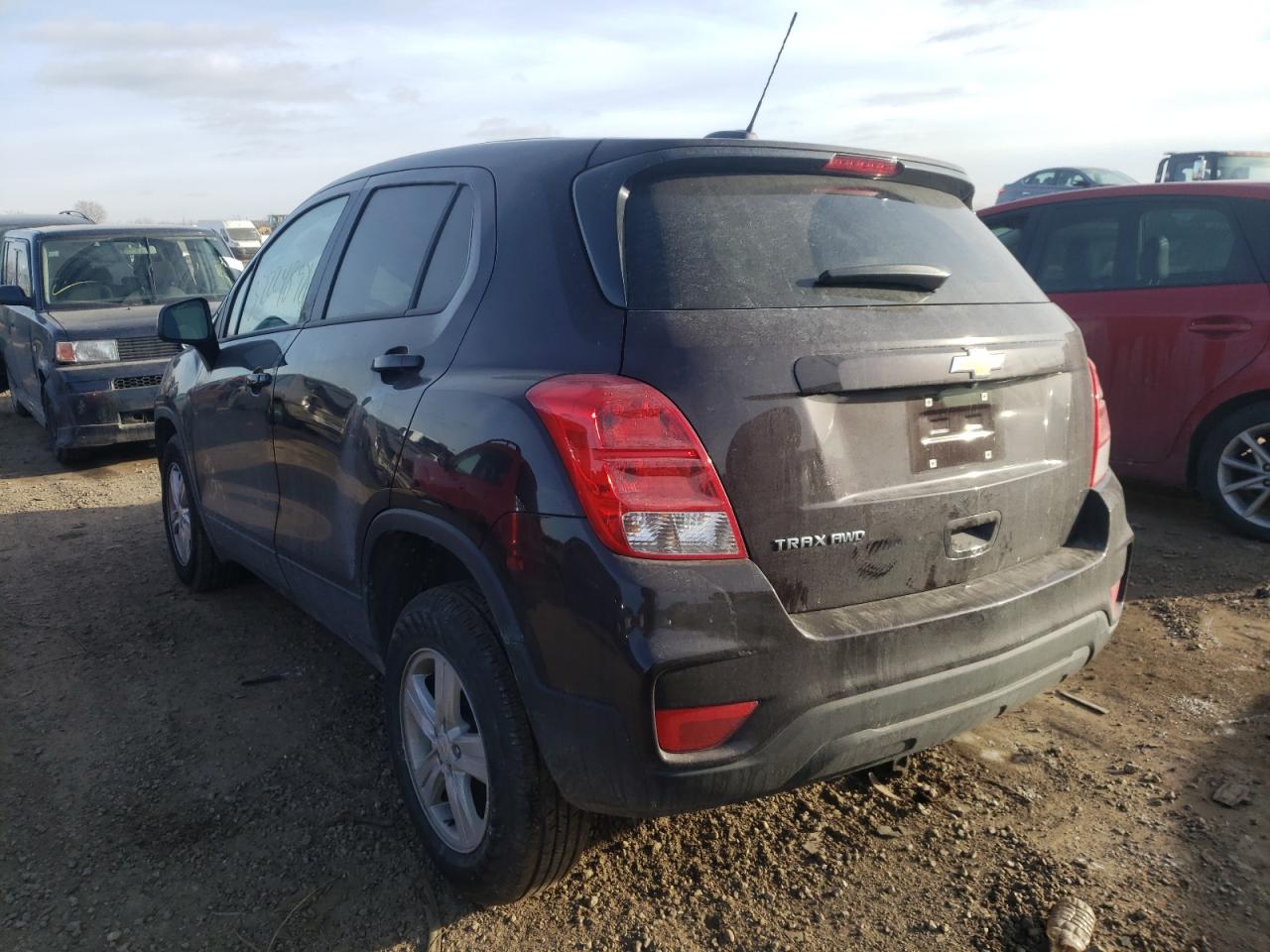 Photo 3 from auction – 2021 CHEVROLET TRAX LS with VIN KL7CJNSB2MB348427