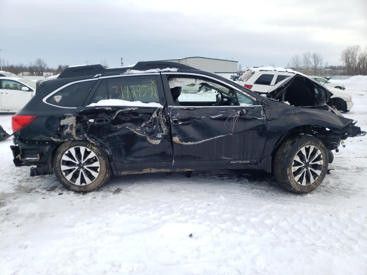 Photo 9 from auction – 2016 SUBARU OUTBACK 2. with VIN 4S4BSALC9G3312241