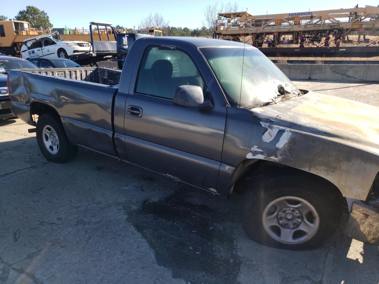 Photo 10 from auction – 2002 CHEVROLET SILVERADO with VIN 1GCEC14W82Z106910