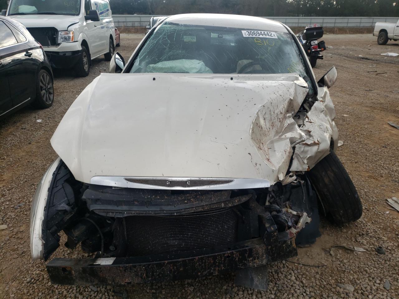 Photo 7 from auction – 2013 CHRYSLER 200 TOURIN with VIN 1C3CCBBG7DN659538