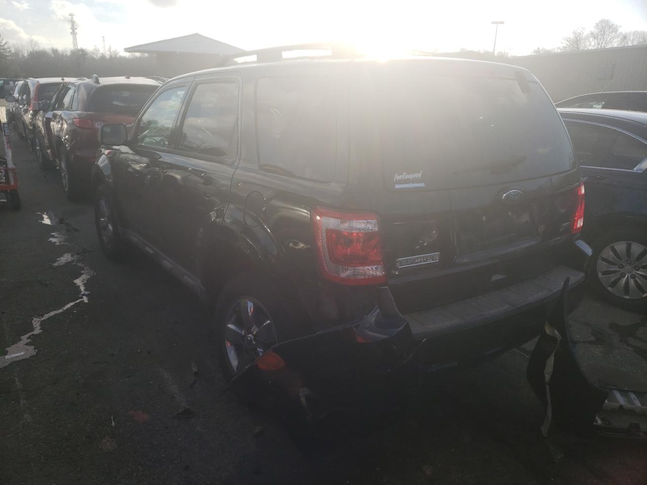 Photo 3 from auction – 2011 FORD ESCAPE XLT with VIN 1FMCU9DG2BKB17224