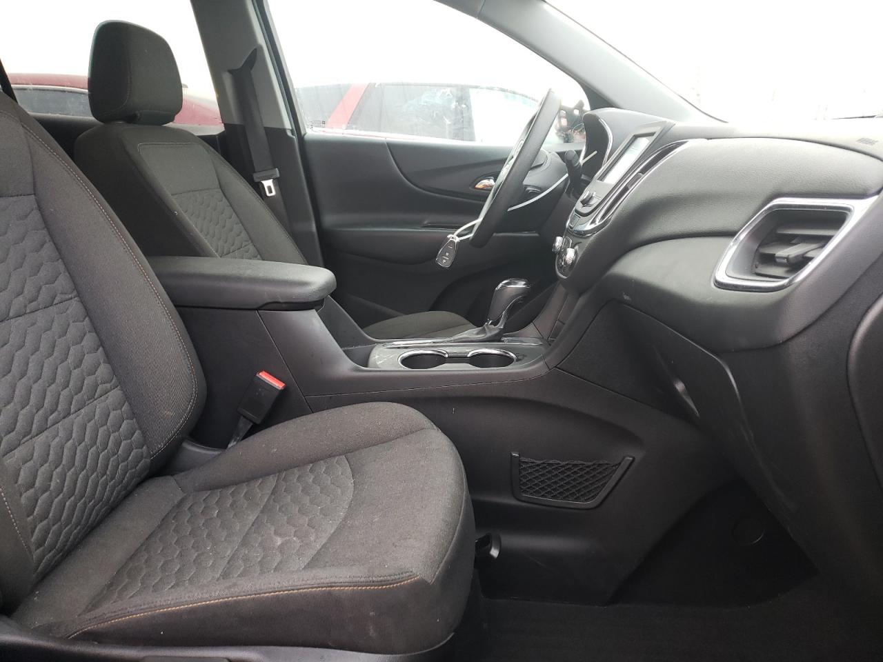 Photo 5 from auction – 2018 CHEVROLET EQUINOX LT with VIN 3GNAXJEV9JS580439