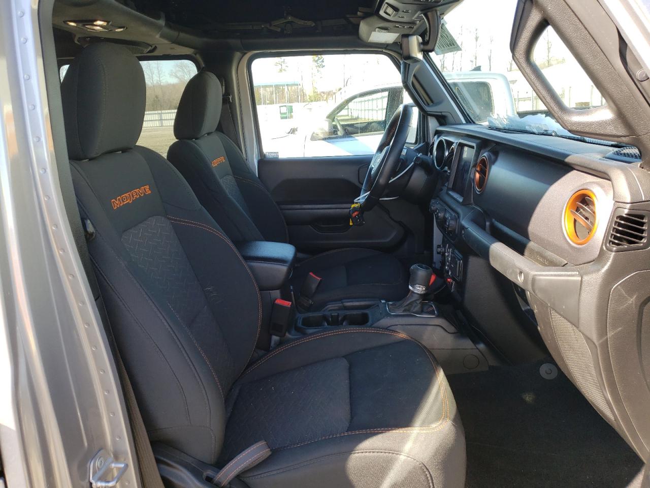 Photo 5 from auction – 2021 JEEP GLADIATOR with VIN 1C6JJTEGXML511011