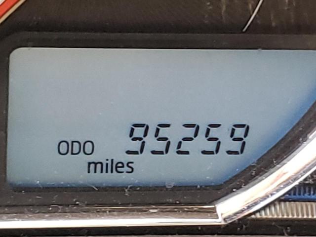 Photo 8 from auction – 2013 TOYOTA RAV4 LIMIT with VIN JTMDFREV7D5000675