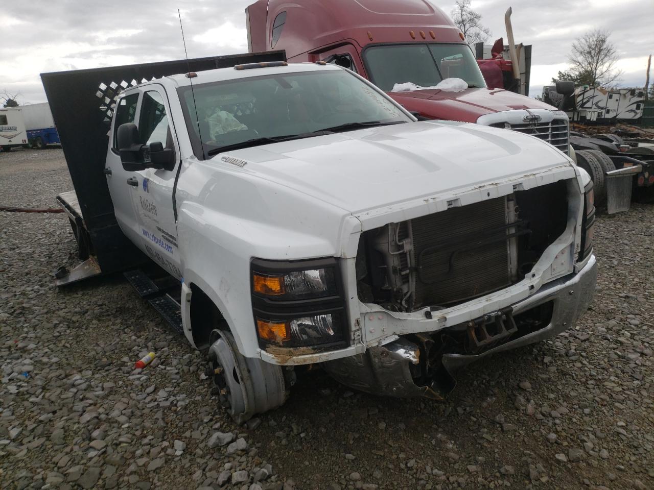 Photo 9 from auction – 2019 CHEVROLET SILVERADO with VIN 1HTKHPVK1KH382602