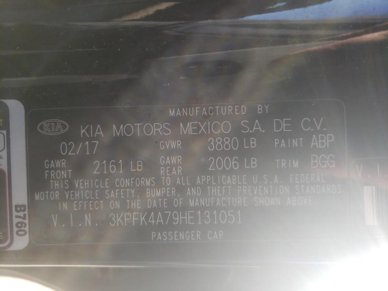 Photo 10 from auction – 2017 KIA FORTE LX with VIN 3KPFK4A79HE131051