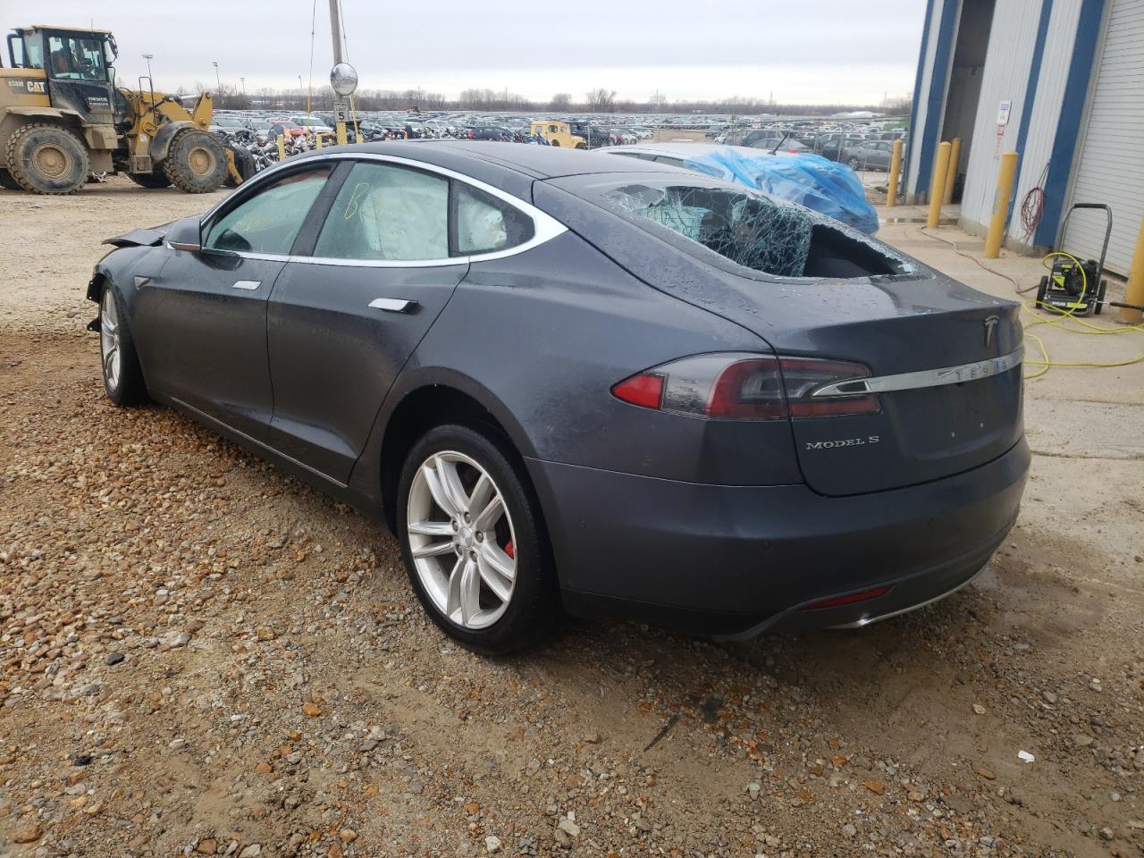 Photo 3 from auction – 2015 TESLA MODEL S with VIN 5YJSA1E47FF102963