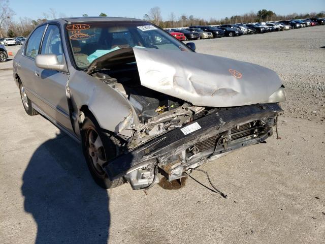 HONDA ACCORD SE 1997 with VIN 1HGCD5603VA061271 - Photo from auction