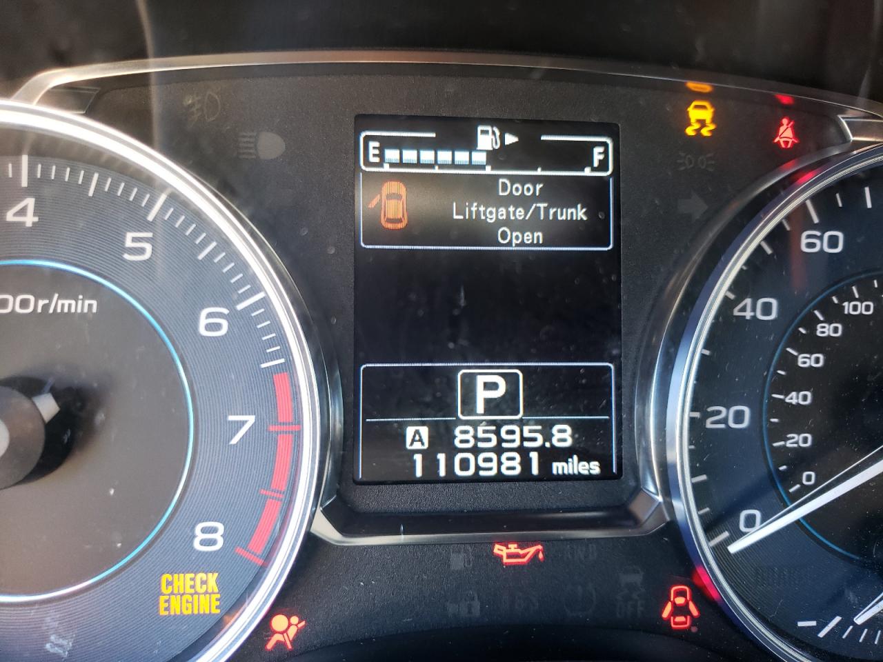 Photo 8 from auction – 2016 SUBARU CROSSTREK with VIN JF2GPABC3G8293008