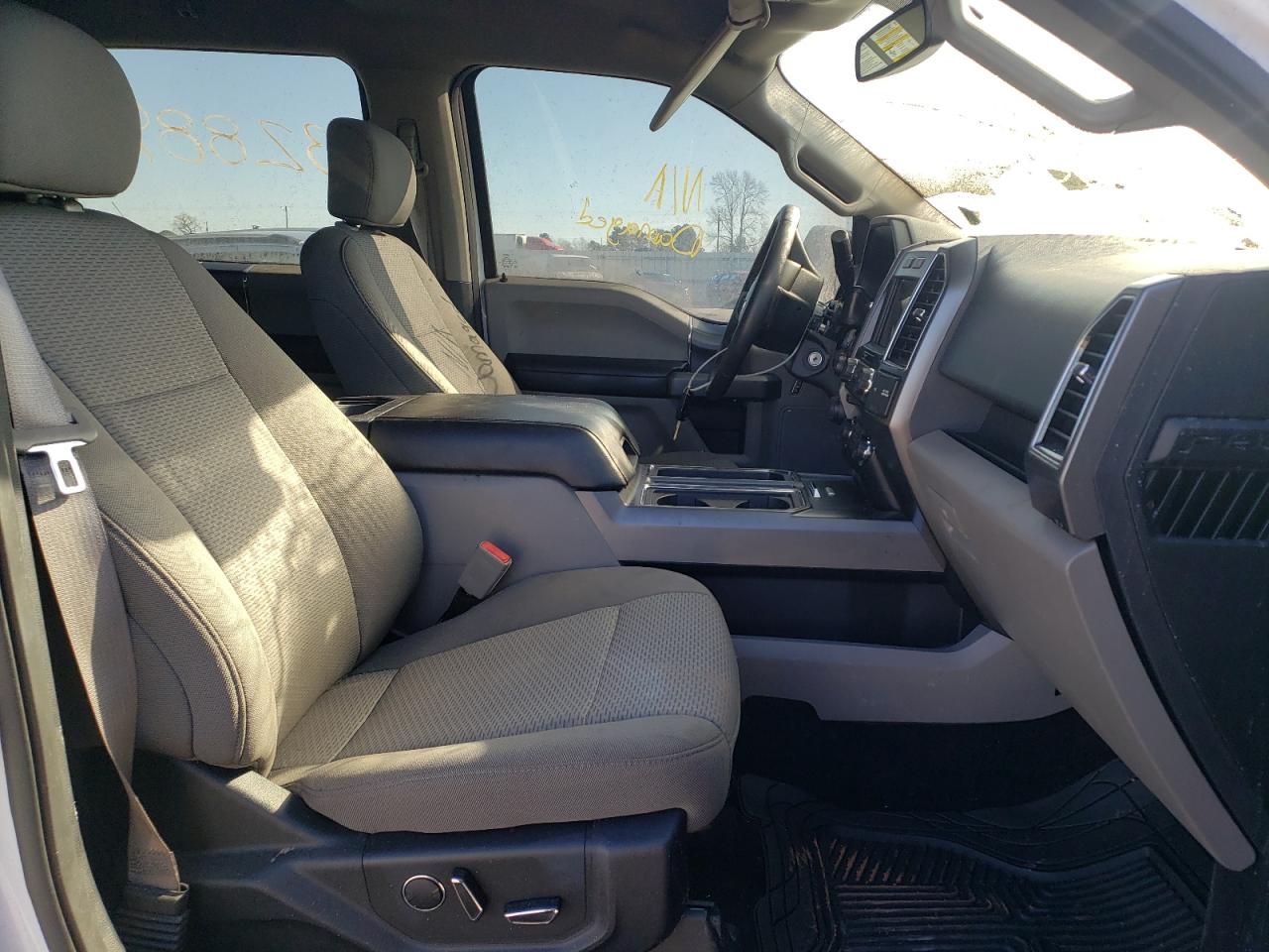 Photo 5 from auction – 2018 FORD F150 SUPER with VIN 1FTEW1E54JFA57234