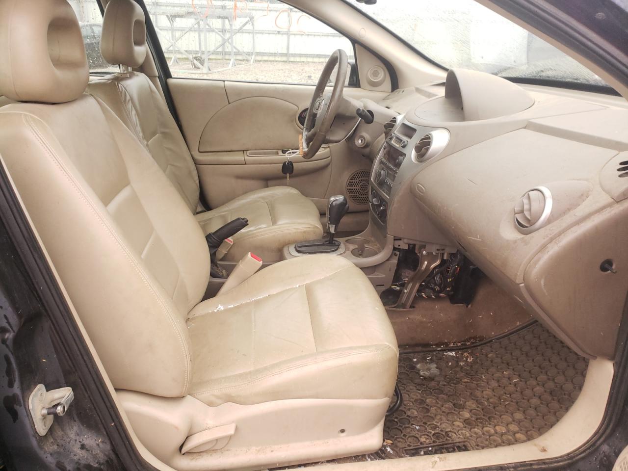 Photo 5 from auction – 2007 SATURN ION LEVEL with VIN 1G8AL58B17Z131114