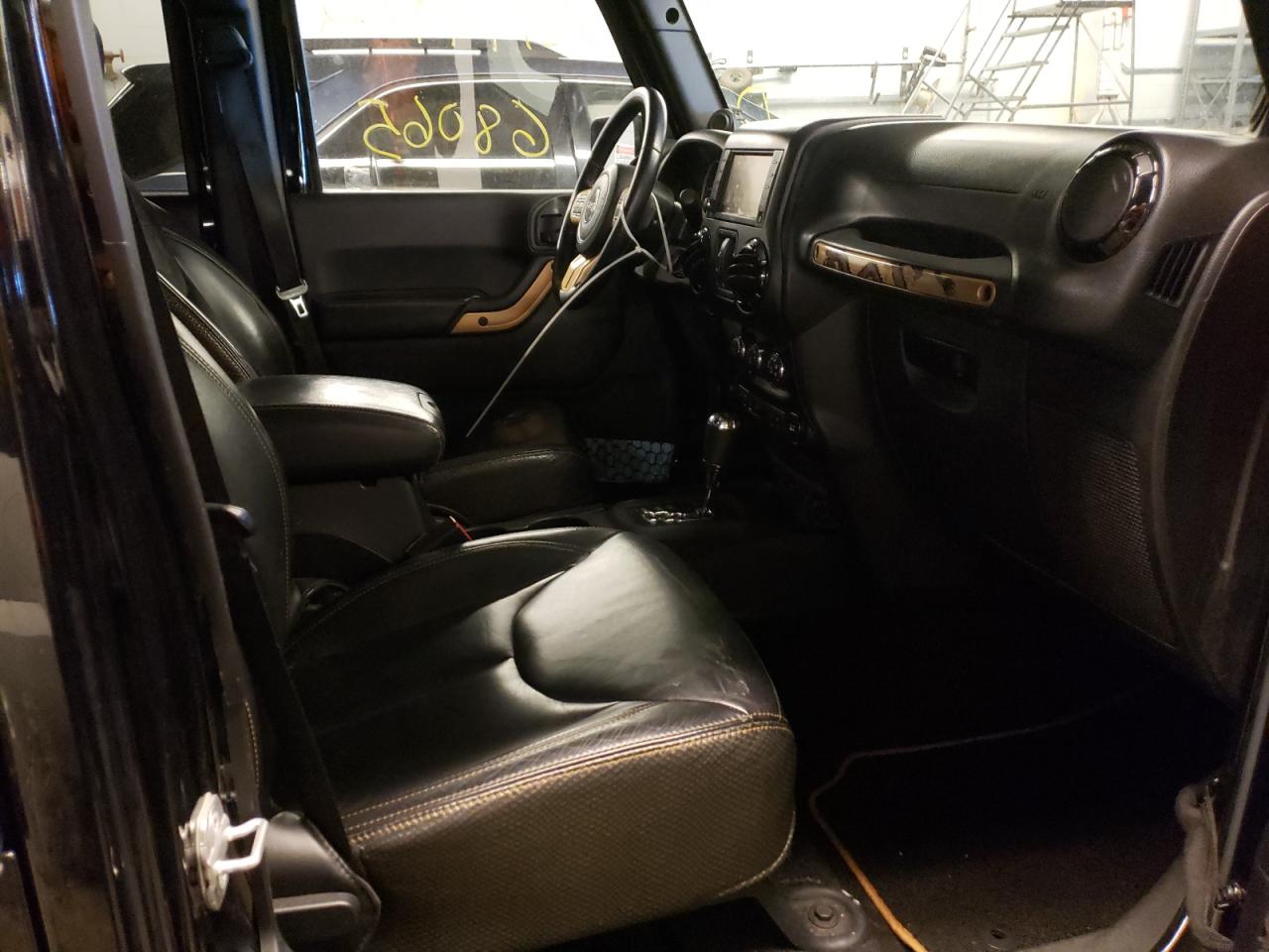 Photo 5 from auction – 2014 JEEP WRANGLER U with VIN 1C4BJWEG0EL150176