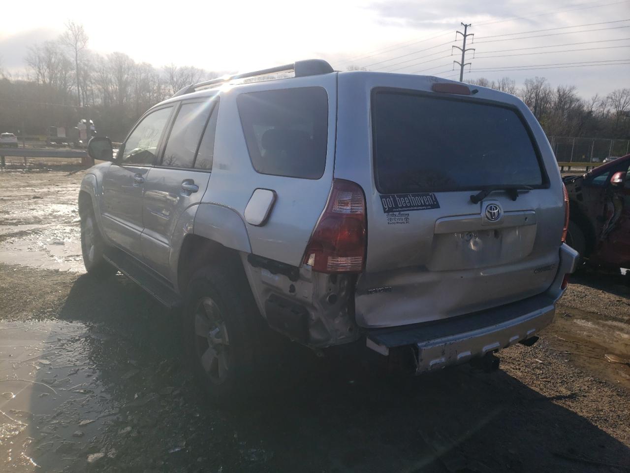 Photo 3 from auction – 2005 TOYOTA 4RUNNER SR with VIN JTEBU14RX58043115