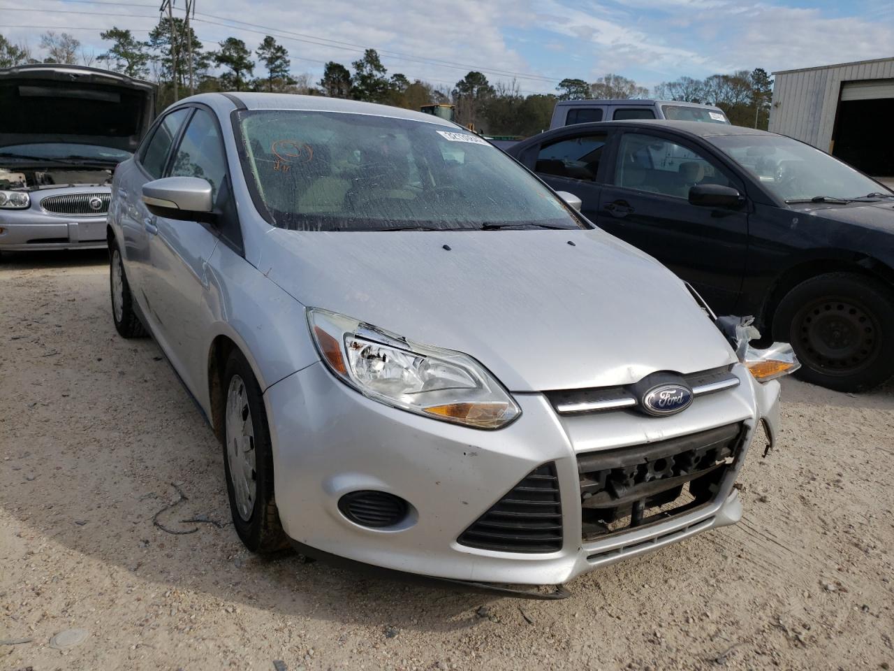 FORD FOCUS SE 2014 with VIN 1FADP3F23EL351648 - Photo from auction