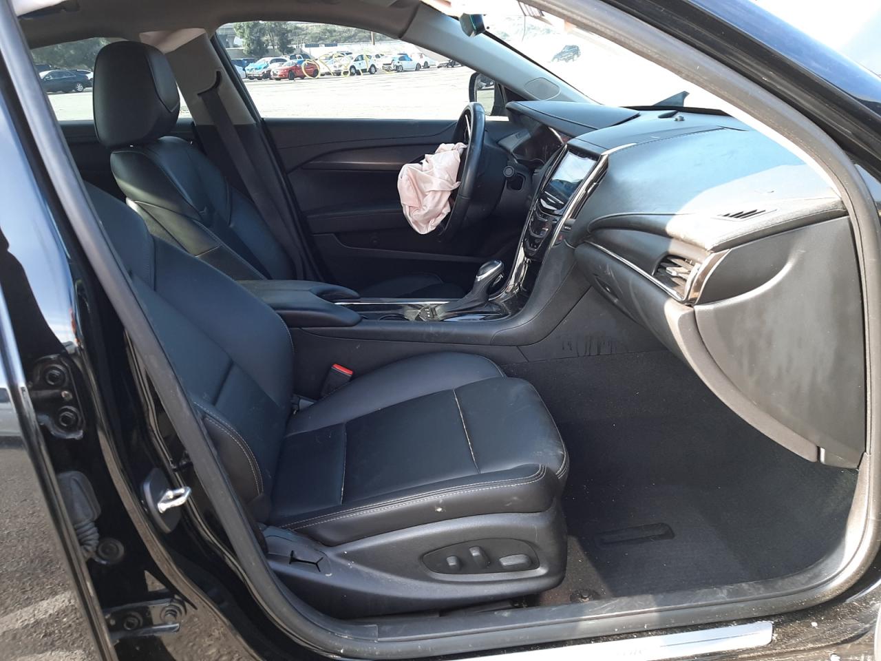 Photo 5 from auction – 2017 CADILLAC ATS with VIN 1G6AA5RX8H0151598