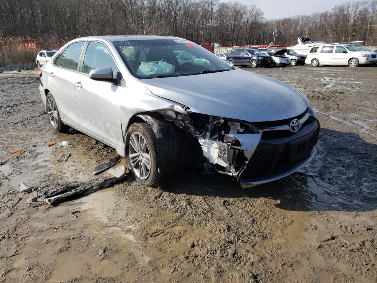 Photo 1 from auction – 2016 TOYOTA CAMRY LE with VIN 4T1BF1FK1GU235902