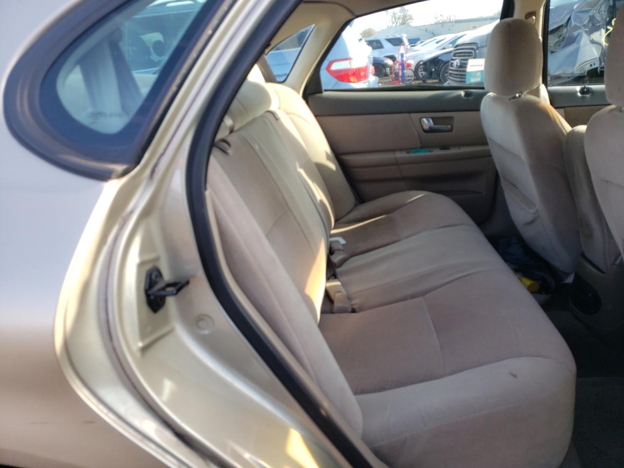 Photo 6 from auction – 2001 FORD TAURUS SES with VIN 1FAFP55U01G189908