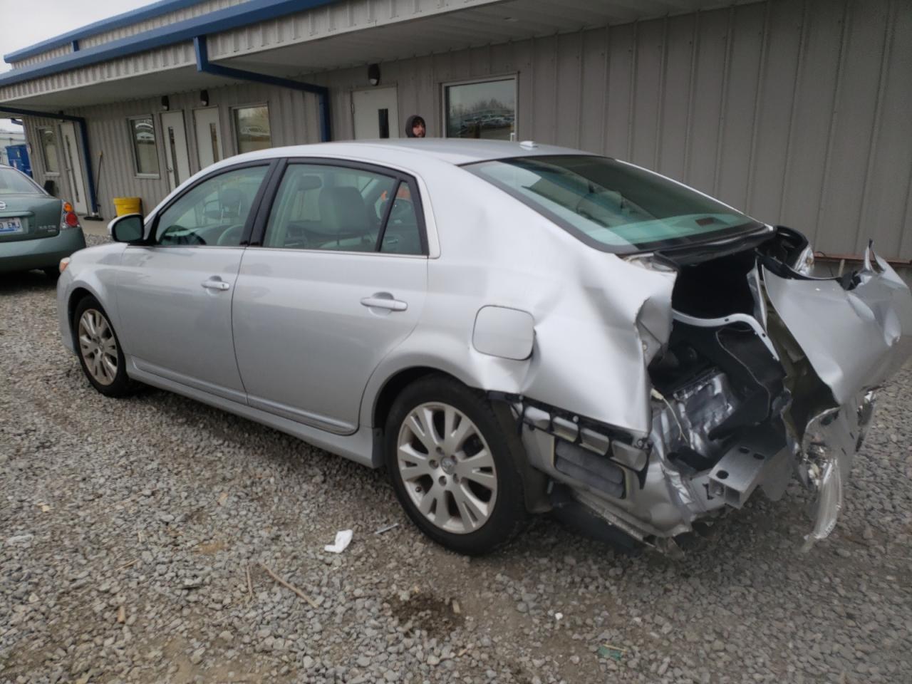 Photo 3 from auction – 2011 TOYOTA AVALON BAS with VIN 4T1BK3DB0BU384224