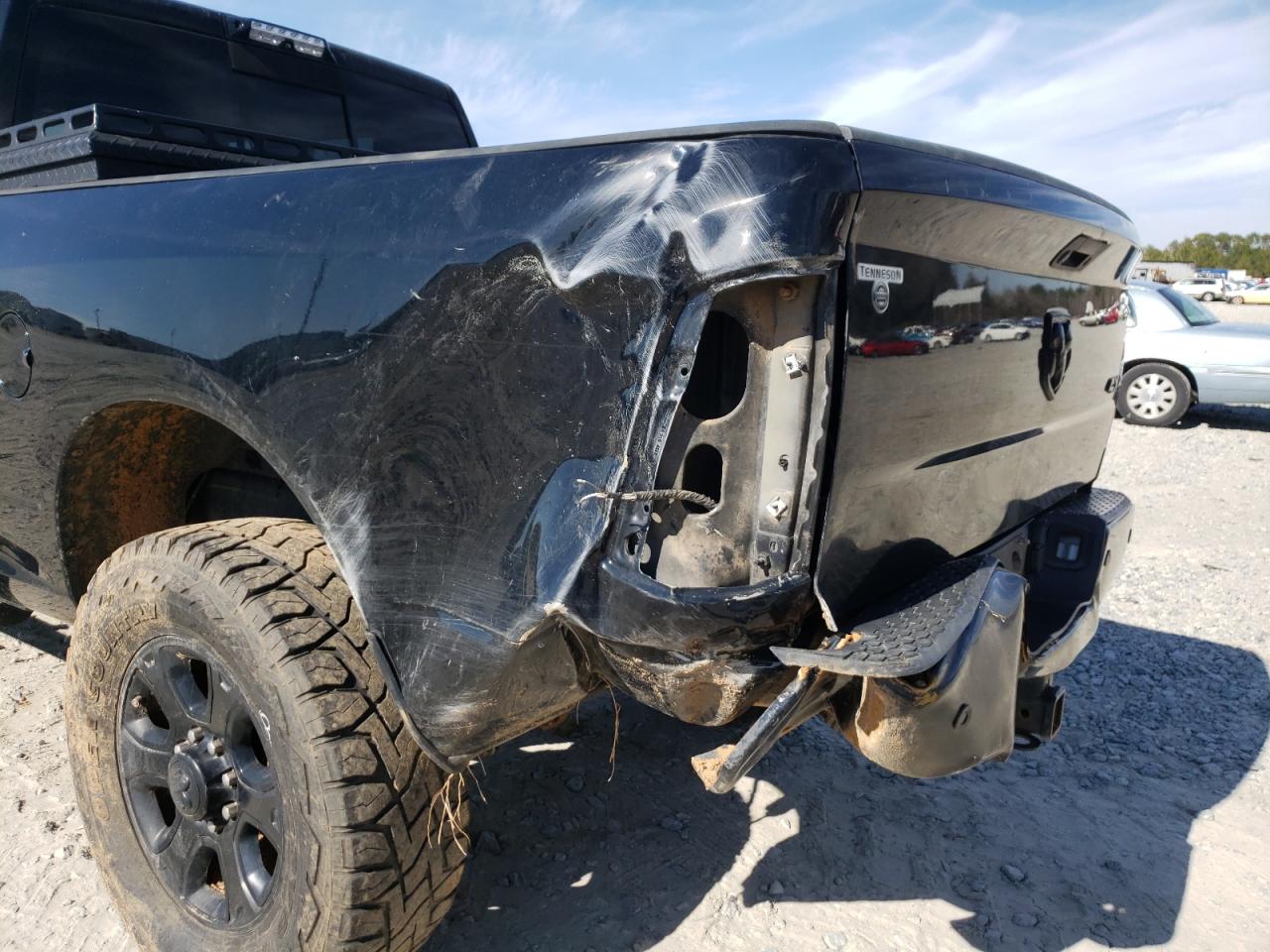Photo 9 from auction – 2014 RAM 2500 SLT with VIN 3C6UR5DL3EG263604