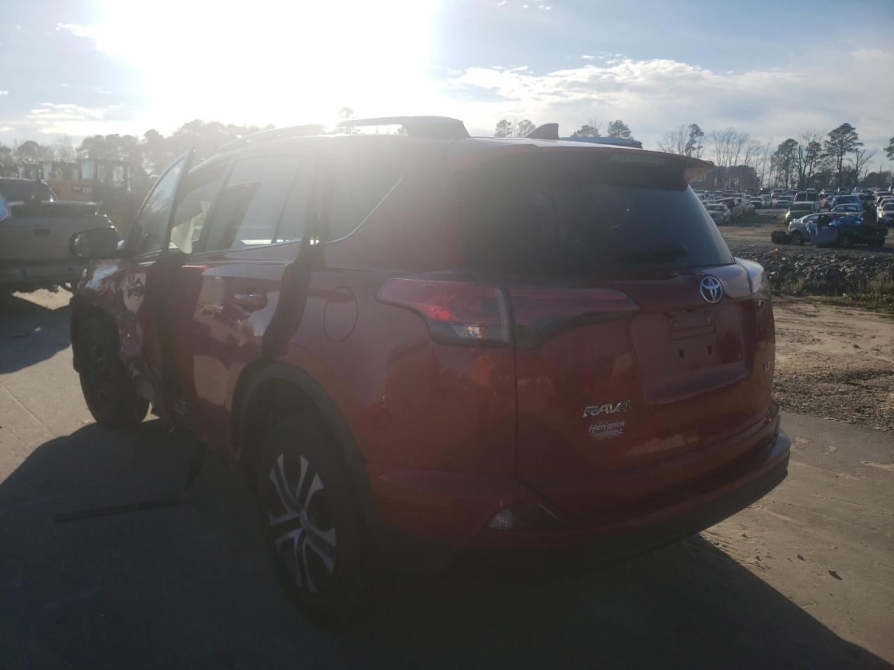 Photo 3 from auction – 2016 TOYOTA RAV4 LE with VIN 2T3ZFREV0GW310055