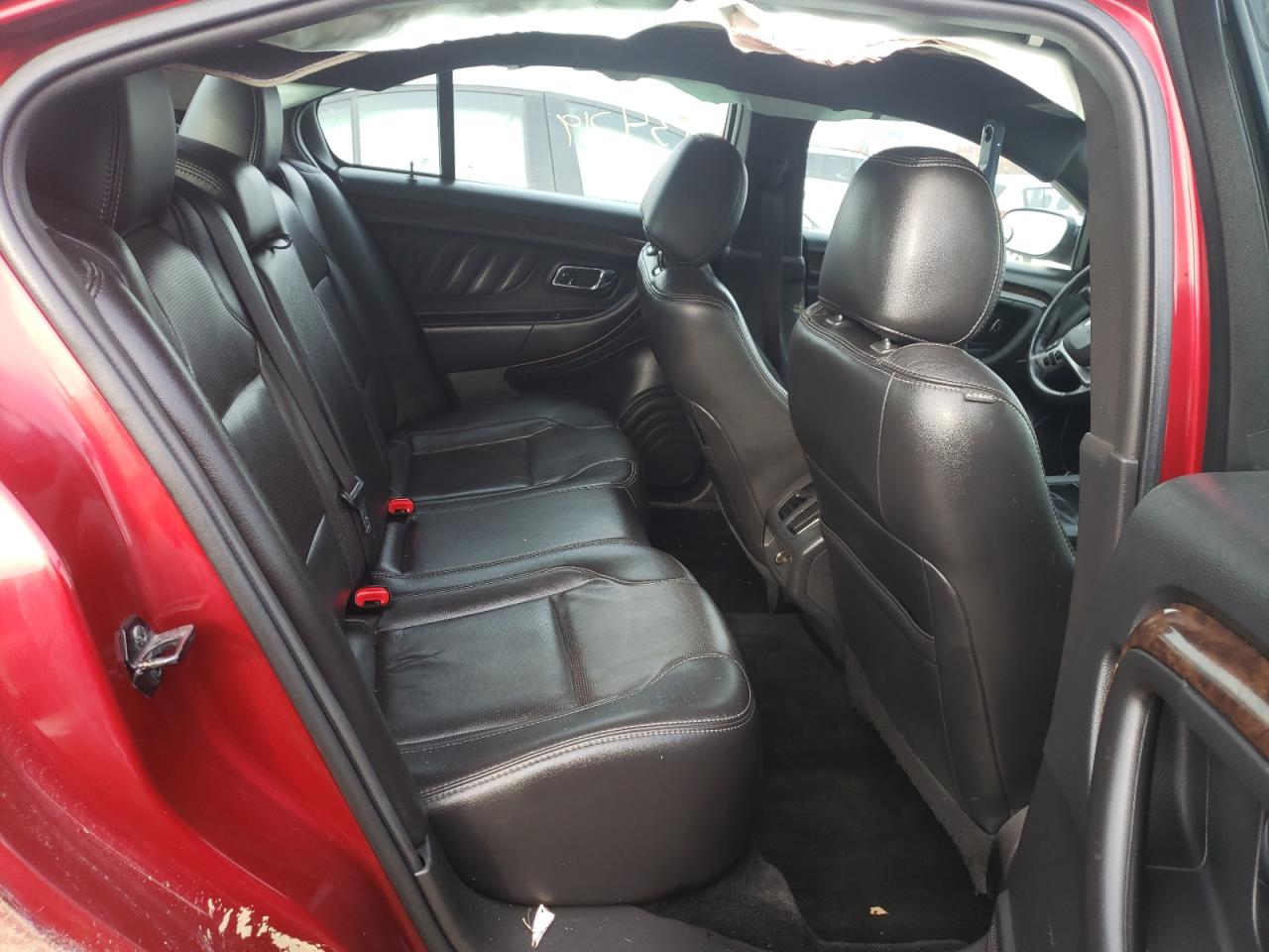 Photo 6 from auction – 2013 FORD TAURUS LIM with VIN 1FAHP2F80DG144402