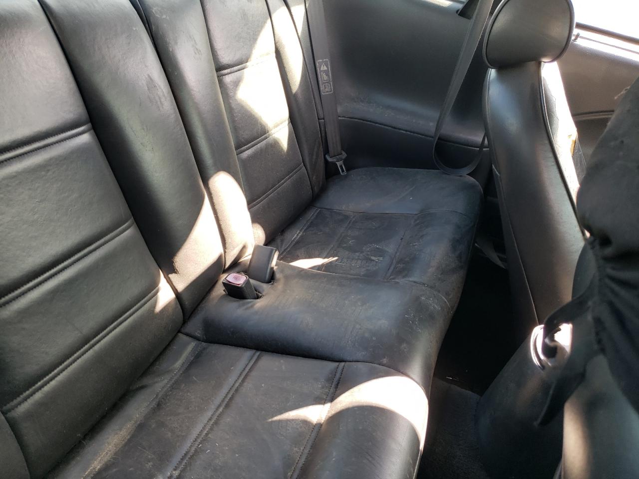 Photo 6 from auction – 2002 FORD MUSTANG with VIN 1FAFP40452F179092