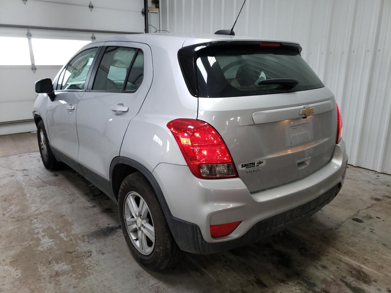 Photo 3 from auction – 2019 CHEVROLET TRAX LS with VIN 3GNCJKSB9KL406215